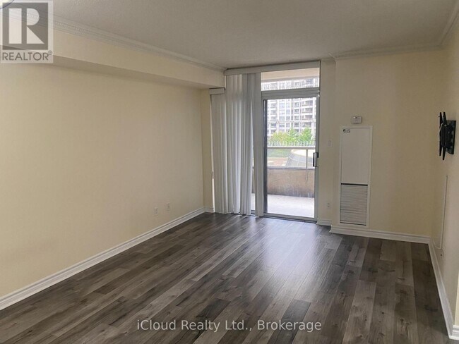 Building Photo - 3880 Duke of York Blvd