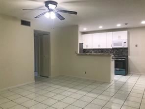 Foto del edificio - 2 br, 2 bath Condo - Welleby Shores