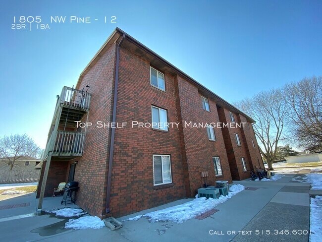 Building Photo - March RENT FREE!  2 bedroom 1 bath unit