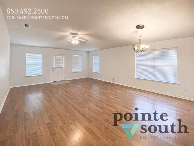 Building Photo - 9841 Watkins Dr