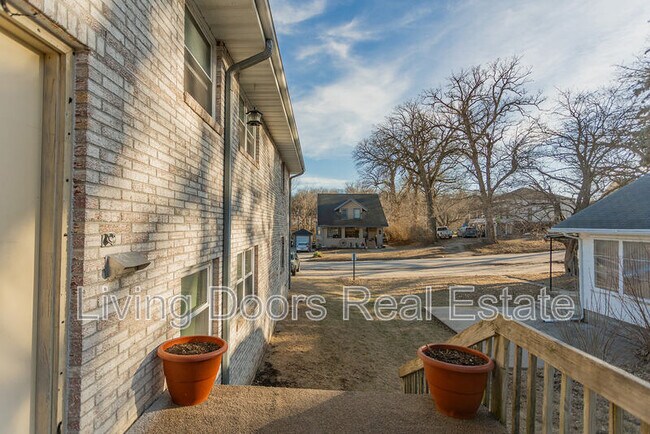 Foto del edificio - 402 W Eldora Ave