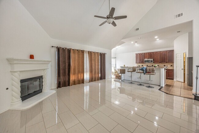 Foto del edificio - 10206 Teal Hollow Dr