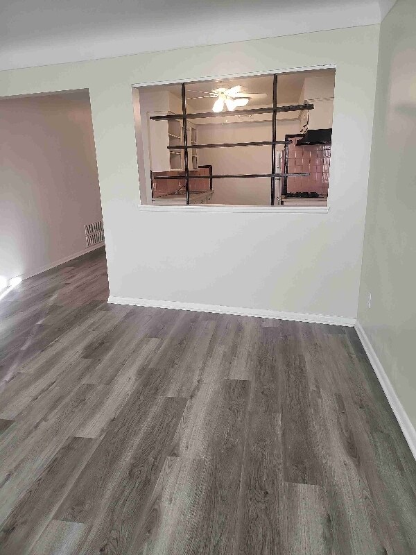 Foto del edificio - 6511 Pearl Rd