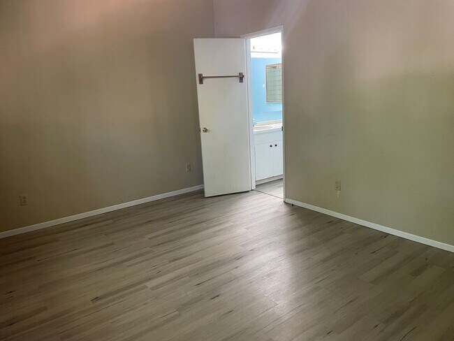 Foto del edificio - 3 Bedroom Home Close to UNR