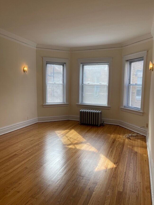 Foto del edificio - 6966 N Sheridan Rd
