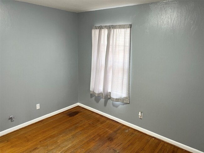 Foto del edificio - 411 Elaine St