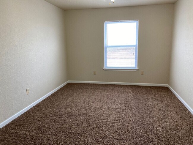 Foto del edificio - Life Just Got Better at Breckinridge Apartments!