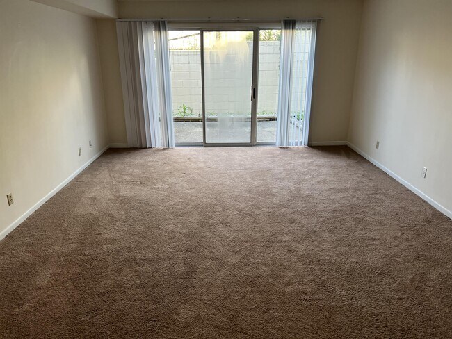 Foto del edificio - 100 Blue Jacket Cir