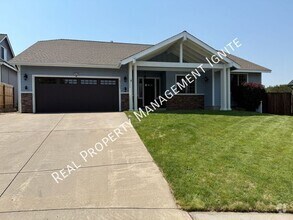 Building Photo - 63445 Ledgestone Ct