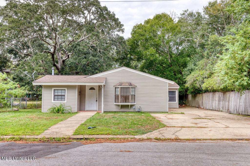 Foto principal - 1229 Oliver St