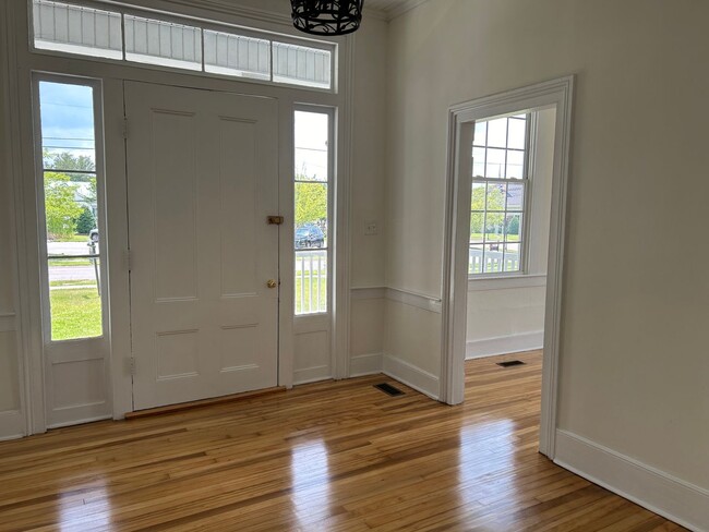 Building Photo - ORANGEBURG