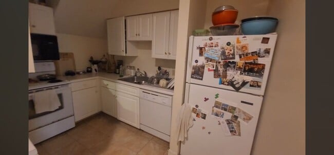 Photo - 1-Bed w Central Air!  Parking Spot Included, near Boston Landing Nightlife! Laundry on site Apartment