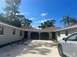 Building Photo - 13785 Sunflower Ct