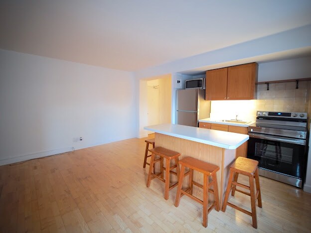 Building Photo - 4970 N Marine Dr