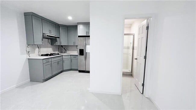 Foto del edificio - 23-53 124th St