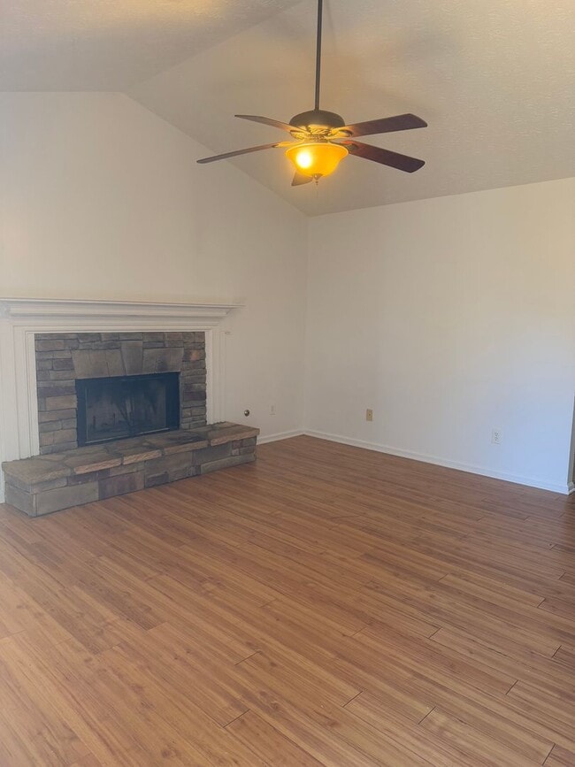 Building Photo - 5164 Sagewood Dr