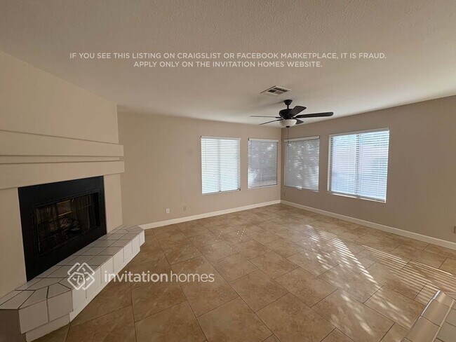 Foto del edificio - 2121 Harbor Cliff Dr