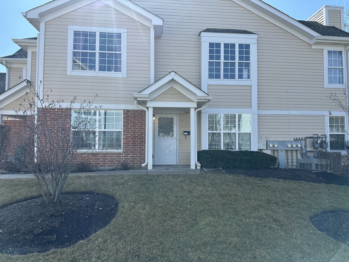 Foto principal - 216 Chesterfield Ct