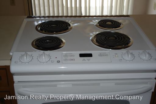 Building Photo - 10700 Blue Heron Dr