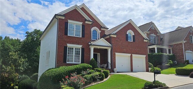 Building Photo - 647 Maple Grove Way