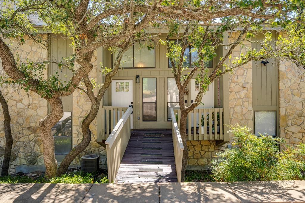 Foto principal - 801 Grassy Knoll