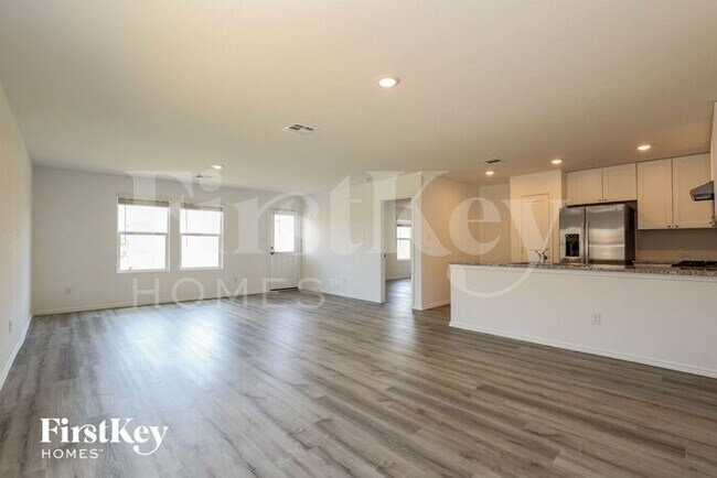 Building Photo - 10607 Penelope Way