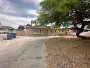 Building Photo - 4521 Swandale Ave