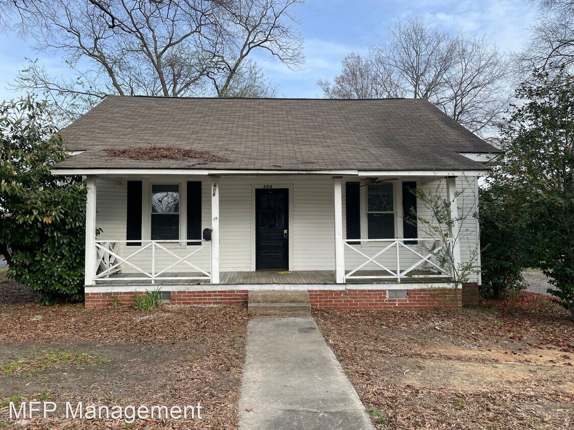 3 br, 1 bath House 608 North Main House Rental in Kannapolis, NC