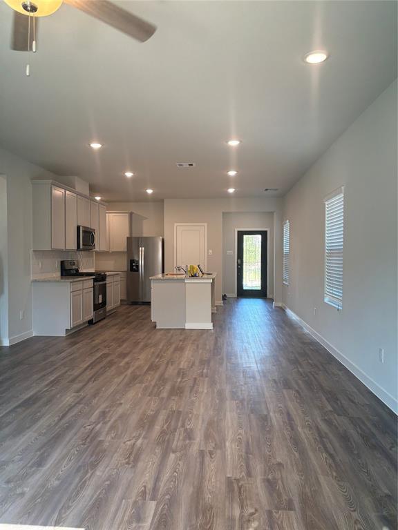 Foto del edificio - 5734 Blue Grama Dr