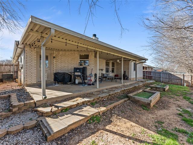 Building Photo - 1608 Merritt Dr