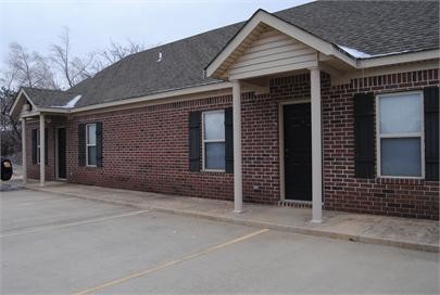 Primary Photo - 1620 Latourette Dr