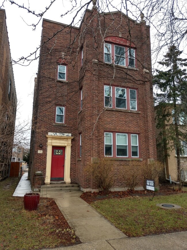 Building Photo - 332 Custer Ave
