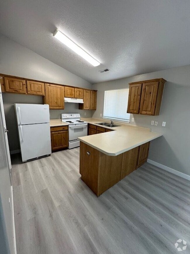 Building Photo - 449 Adobe Mill Ln