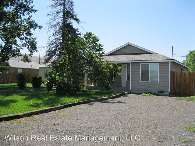 Building Photo - 3608 Tacoma St