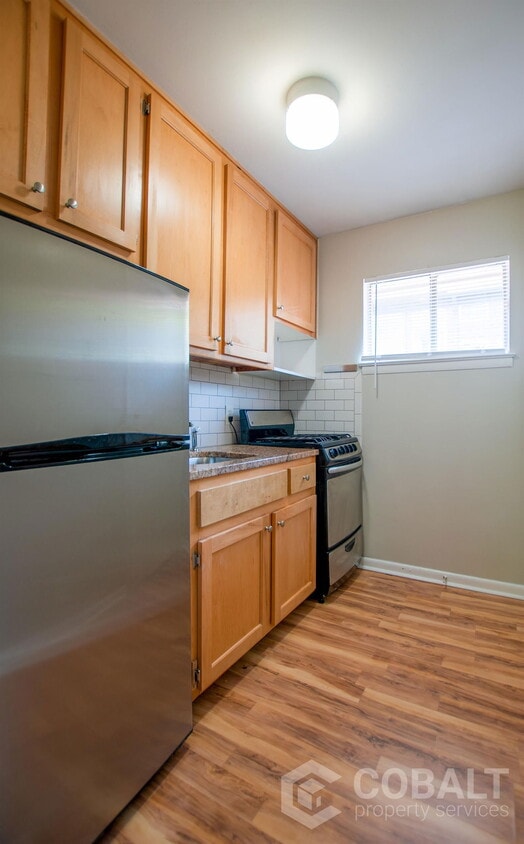 Primary Photo - 905 Greenwood Ave NE