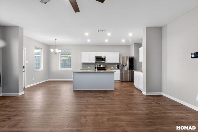 Foto del edificio - 3274 E Blue Heron Dr