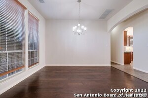 Building Photo - 21122 Balmoral Pl