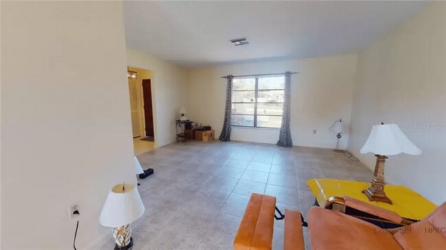 Foto del edificio - 1332 Bentley Ave