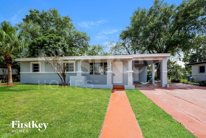 Foto principal - 3010 NW 172nd Terrace