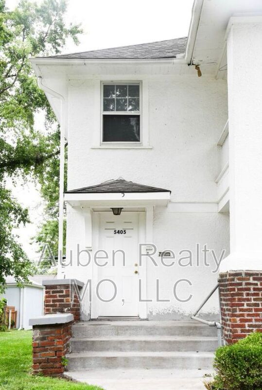Foto principal - 5405 Harrison St