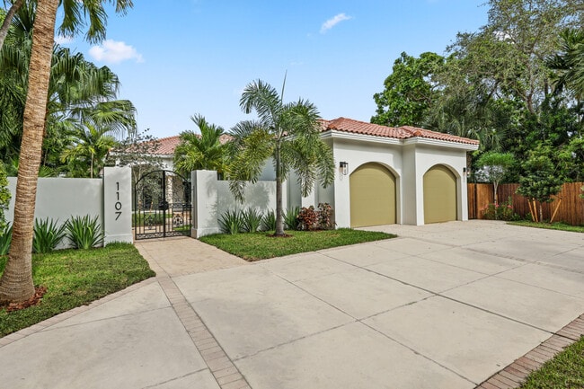 Foto del edificio - 1107 Periwinkle Ln