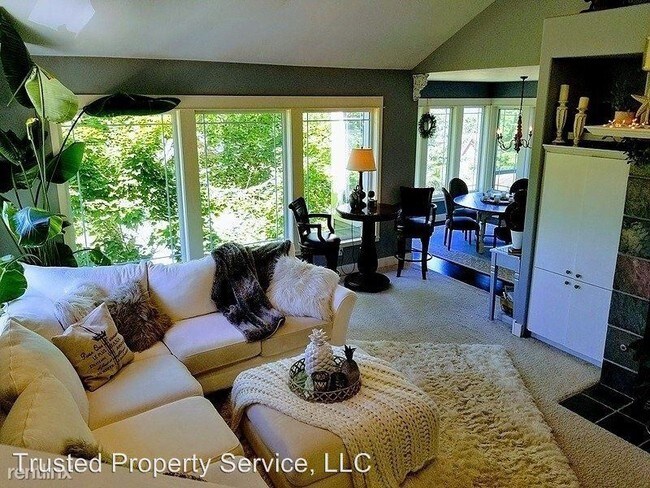 Foto del edificio - 4 br, 3 bath House - 259 Rockridge Loop
