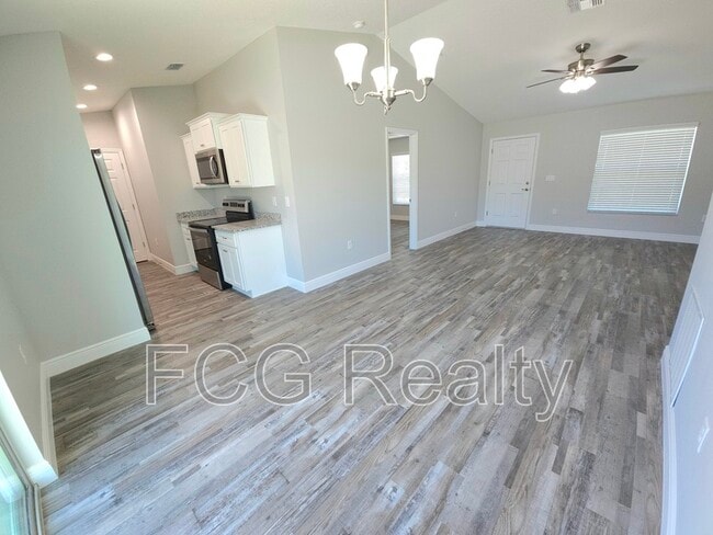 Foto del edificio - 2330 W Juan Vega Pl