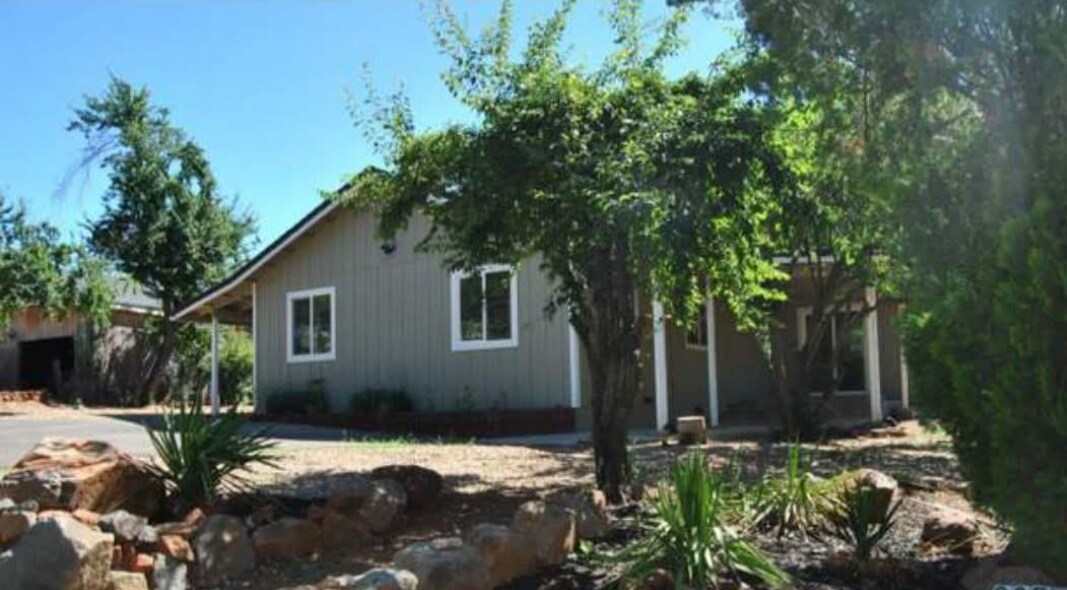 Primary Photo - 4085 Durock Rd