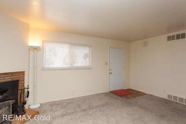 Foto del edificio - 3 br, 1 bath House - 1185 Tyler Way