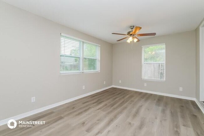 Building Photo - 1909 GLEN ECHO LN, CLEARWATER, FL 33760
