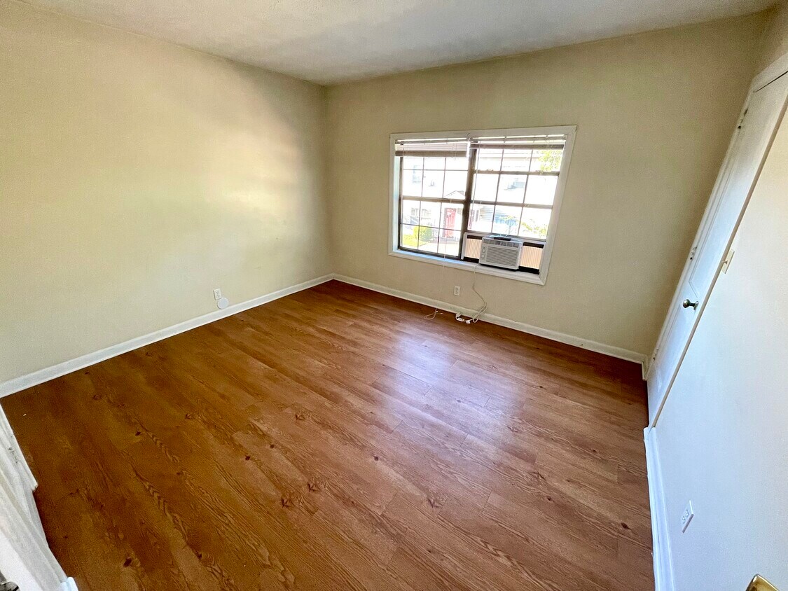 Foto del edificio - 550 S Brundidge St