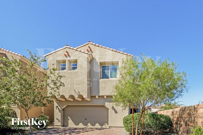 Building Photo - 1013 Cetona Ct