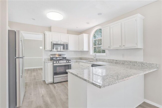 Foto del edificio - 1795 Summit Edge Cir