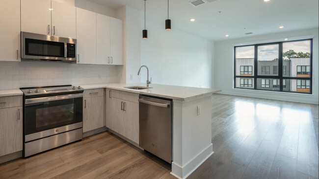 Kitchen with Stainless Steel Appliances - Helix